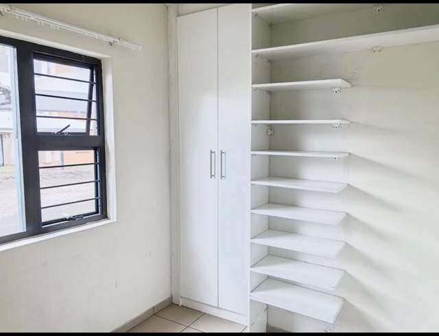 2 BEDROOM PROPERTY TO RENT IN RAVENSWOOD